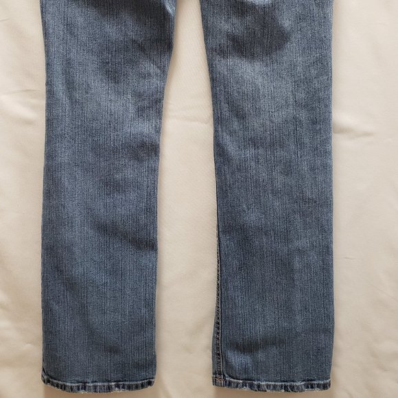 Aeropostale Women's Jeans Size 4 Regular Chelsea Boot Cut - Picture 12 of 12
